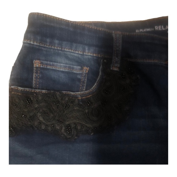 Women’s Chico’s Dark Bleu Denim Pants Size Size 1  in Excellent Used Condition - Picture 7 of 14